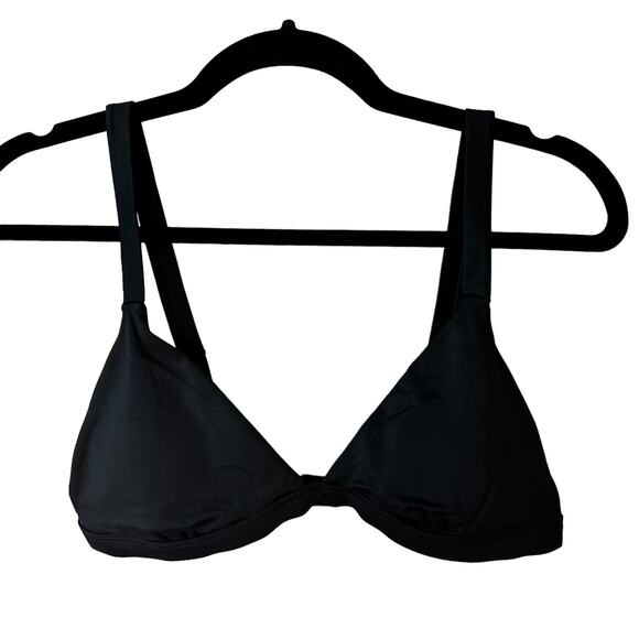 NWT Andie Swim The Caicos Bikini Top Black Size Medium Beach Pool Resort Travel - Picture 2 of 7